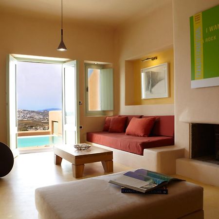 Voreina Gallery Suites Pyrgos Kallistis Exterior photo
